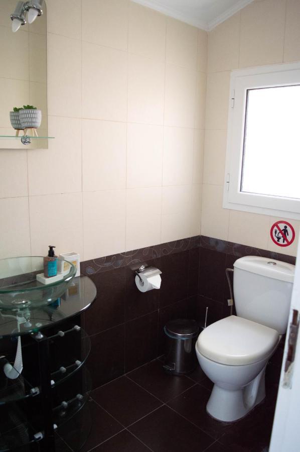 Apartament Blue And White Schinias Zewnętrze zdjęcie